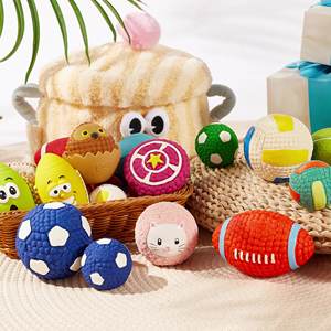 Yzs-pet lateks gıcırtılı futbol topu oyuncak dayanıklı çiğnemek interaktif eğitim köpek oyuncak - Product Image 6