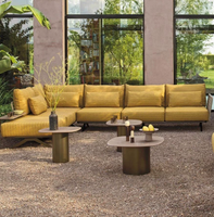 Nouvelle combinaison canapé et table basse d'extérieur, mobilier de jardin en rotin tressé pour cour, balcon et terrasse