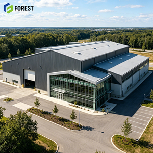 Atelier en acier à portée libre, préfabriqué de qualité, pour l'entretien de vêtements et d'équipements, avec panneaux solaires, pour l'électronique, avec toiture résistante, portique durable et colonnes robustes - Product Image 1