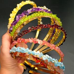 تاج من الكريستال الطبيعي الحظي، إكسسوار شعر يدوي الصنع، هدية للعروس في العطلات - Product Image 2