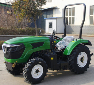 Tracteur 4x4 de 200 CV avec châssis de sécurité et boîte de vitesses 8+2 pour le carthame - Product Image 1