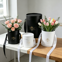 Boîte en carton ronde personnalisée avec logo imprimé, fournitures de luxe pour fleuristes, boîte d'emballage cylindrique pour fleurs avec poignée en ruban