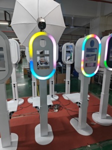 Cabina DE FOTOS portátil para <span class=keywords><strong>iPad</strong></span>, carcasa de quiosco con luz RGB para Selfie, compatible con cámaras, agujero para fiesta, boda, negocios - Product Image 3