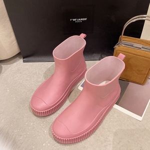 Botas de <span class=keywords><strong>lluvia</strong></span> de jardín de moda impermeables de PVC <span class=keywords><strong>para</strong></span> mujeres adultas niñas zapatos de <span class=keywords><strong>lluvia</strong></span> de viaje diario - Product Image 5