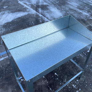 Banc de jardinage extérieur en métal durable et imperméable avec roues, table de jardin mobile pour cour, conception personnalisée OEM disponible - Product Image 6