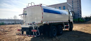 Nuevo Camión Cisterna FAW de China, Tracción 6x4, Tanques de Acero Duraderos de 5001-10000L, 251-350hp, en Venta - Product Image 2