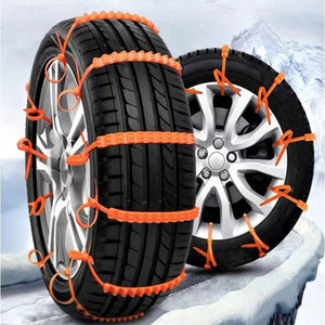 Chaînes à neige Smooth Sailing Q103 en plastique nylon orange, universelles, antidérapantes pour la conduite hivernale - Product Image 1