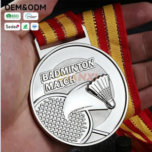 <span class=keywords><strong>Raquette</strong></span> de badminton personnalisée et volant de badminton avec bordure étoilée en relief, médaille finition argentée avec ruban - Product Image 2