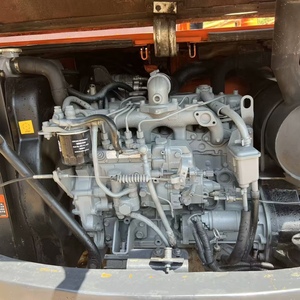 Mini-excavatrice Doosan DH55 d'occasion avec attache rapide, brise-roche, système de tuyauterie et pince hydraulique pour travaux d'ingénierie et de construction - Product Image 5