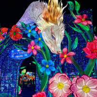 Ensemble de lanternes LED en forme de perroquet géant sur branche d'arbre, oiseaux colorés, imperméables, écologiques, pour festival de la lumière