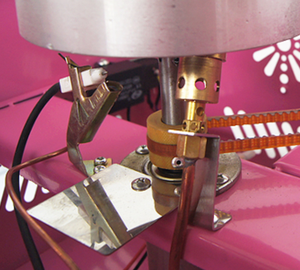 Máquina de hilo dental de azúcar de gas, fabricante comercial de algodón de azúcar para fiesta con tazón de acero inoxidable - Product Image 3