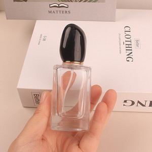 Transparent Luxury Square Mist <b>Spray</b> 50ml Wholesale <b>Empty</b> Gift Glass Perfume <b>Bottle</b> Packing with Pink and Black Cap - Product Image 2