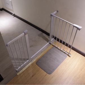 Usine enfant barrière fermeture automatique sécurité bébé porte portes escaliers enfant sécurité garde bébé sécurité barrière <span class=keywords><strong>extra</strong></span> <span class=keywords><strong>large</strong></span> fer clôture - Product Image 6