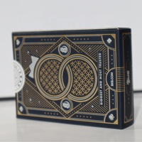 Cartes à jouer de taille de cartes de poker standard imprimées sur mesure des deux côtés avec étui déjoué personnalisé