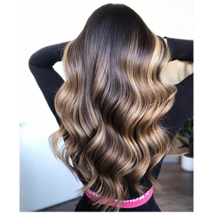 I capelli grezzi non trattati adorabili di vendita caldi evidenziano le parrucche anteriori del merletto delle estensioni dei capelli dell'onda del corpo di colore biondo marrone - Product Image 4