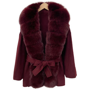 Abrigo de Primavera Elegante e Informal para Mujer, de Punto Suave, de Poliéster de Doble Cara, con Cuello de Piel de Zorro Genuina Teñida, Cuello y Puños Desmontables - Product Image 2