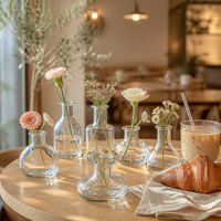 Ensemble de 8 vases en verre transparent de qualité supérieure, sans plomb, mini vases en cristal de luxe pour la décoration de la maison et les mariages