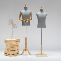 Mannequin de veste à prix de gros, torse debout factice, Mannequin pour hommes, bras en bois, demi-corps supérieur, Mannequin masculin pour affichage de costumes