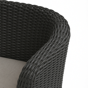 Elegante Divano da Giardino Contemporaneo a Due Posti in Polipropilene Riciclato, Design Sostenibile - Product Image 5