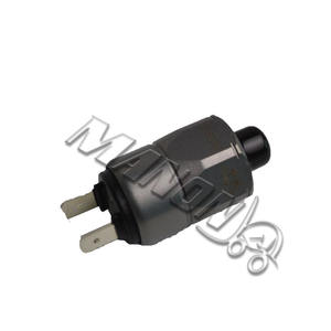 Interrupteur de feu stop Mango 51096153 pour chariots élévateurs Jungheinrich, pièce de rechange, accessoire du système de déplacement - Product Image 1