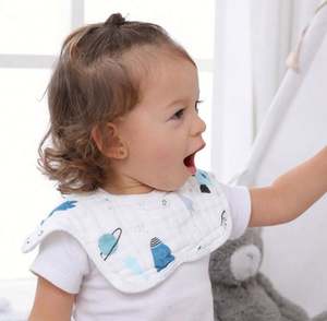 Nouveaux bavoirs triangulaires pour bébés en coton 100% en gros, 4 saisons, imprimé adorable, bouton, doux, garçons, filles, bavoirs pour bébés de haute qualité - Product Image 3