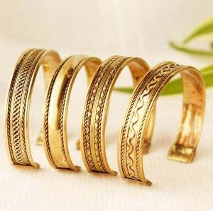 Bracelets traditionnels faits à la main en résine écologique pour femmes, bijoux de fête de mariage - Product Image 5