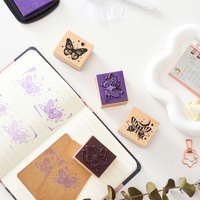 Tampon en bois de haute qualité, disponible en plusieurs styles, avec logo personnalisé et design sur mesure