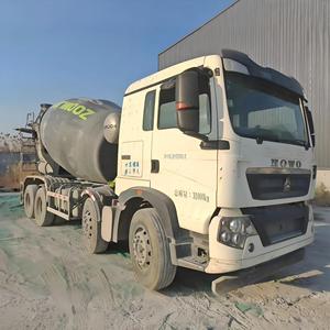 Hocheffizienter Anhänger HOWO LKW Selbstladender Betonmischer Selbstladender Zementmischer 12m³ Gebrauchter Betonmischer-LKW - Product Image 1