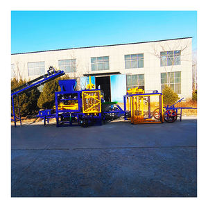 Macchina Automatica per la Produzione di Blocchi di Cemento con Pompa Idraulica PLC, Motore per Blocchi Solidi e Cavi, Lunga Durata - Product Image 2