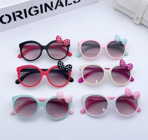 แว่นกันแดดแฟชั่นเกาหลีรุ่นใหม่ ป้องกันรังสียูวี 400 สีลูกกวาด สำหรับเด็กชายและเด็กหญิง - Product Image 3