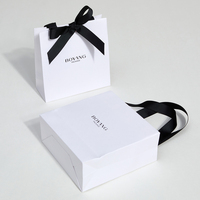 Bolsa de Papel Blanca para Joyería con Logotipo Personalizado al por Mayor de Boyang