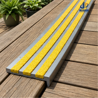 Profilés de sécurité pour escaliers à bords inclinés, bordures de marches métalliques, profilés de finition pour escaliers courbes, bordures de marches jaunes, usage commercial