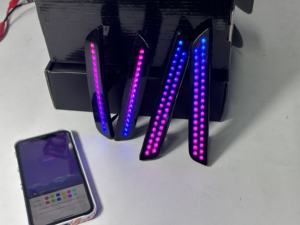 Luz LED de Marcador Lateral para Parachoques Delantero y Trasero con Control de Flujo de Color RGB por APP para Mustang 2010-2014, Paquete de 4 - Product Image 5