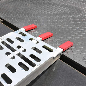 Rampes de moto portables en aluminium robuste, design pliable, capacité de 340 kg, 223x28 cm, pour VTT, moto, MX, camionnette, remorque, utilisation hors route - Product Image 4