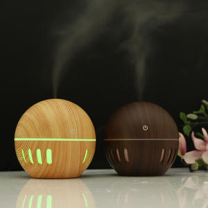 Diffuseur d'arômes à grain de bois, mini humidificateur USB 0,5L pour la maison, moins de 10 m² - Product Image 4