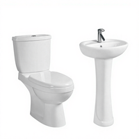 Ensemble WC moderne blanc avec cuvette sur pied, facile à nettoyer, en céramique résistante à l'eau, articles sanitaires pour hôtels