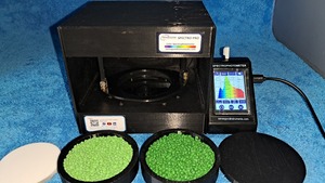 Low Cost Precise Handheld Color Spectrophotometer Colorimeter 400-700nm Spectral Bandwidth for Matching <b>Plastic</b> - Product Image 5