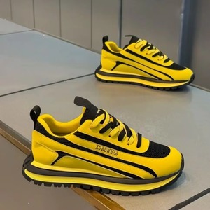 Chaussures de sport décontractées pour hommes, style européen, respirantes en maille, antidérapantes, durables, à semelle épaisse, bout pointu, à lacets - Product Image 3