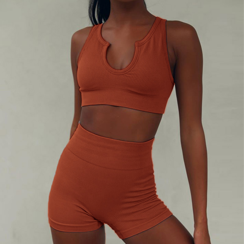 Short soutien-gorge en V orange