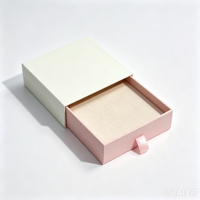 Boîte à bijoux personnalisée en carton violet laminé nacré pour Noël, boîte à bijoux carrée en carton, boîte cadeau vierge avec cordon de serrage