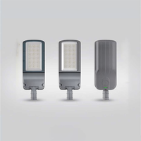 Lampadaire LED intelligent en aluminium IP66 170lm/w 50W 100W 150W 200W pour usage extérieur sur route et dans le jardin