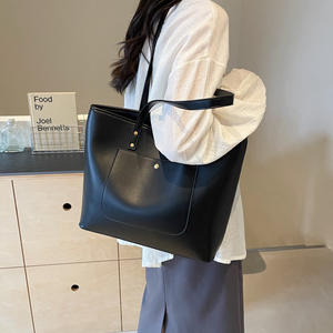 Sac fourre-tout grande capacité, style coréen, sac à bandoulière polyvalent, sac à main tendance et décontracté - Product Image 2