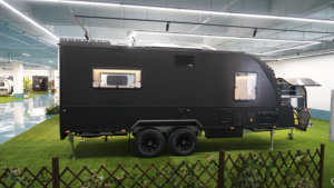 <span class=keywords><strong>Caravane</strong></span> tout-terrain robuste avec double essieu à suspension indépendante, espace garage et système de vie complet - Product Image 5