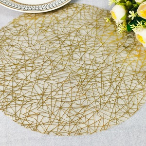 Napperons Imprimés en Polyester Texturé Maille, Imperméables, Creux, Simples et Élégants pour la Maison, les Restaurants, les Hôtels et les Mariages - Product Image 2