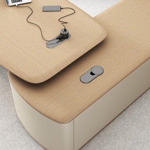 เฟอร์นิเจอร์สำนักงานสไตล์อิตาลี โต๊ะทำงานผู้บริหารระดับสูง ดีไซน์หรูหรา พร้อมไฟ LED น้ำหนักเบา โต๊ะทำงานซีอีโอสุดหรู - Product Image 2