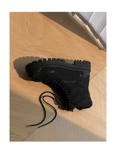 Bottes de travail vintage de luxe de marque haut de gamme, bottes de randonnée de style marche avec accessoires complets, bottes rétro pour hommes - Product Image 2