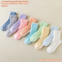 Chaussettes d'hiver antidérapantes en peluche pour femmes et filles, douces, confortables, chaudes, avec picots, épaisses, thermiques, moelleuses, pour la maison