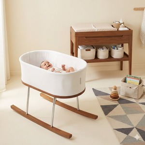 Cuna de Madera para Bebé con Barandilla, Diseño Excelente, Cuna de Madera para Dormir - Product Image 1