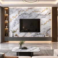 Panneau mural UV effet marbre rayé doré de luxe pour fond de télévision dans le salon