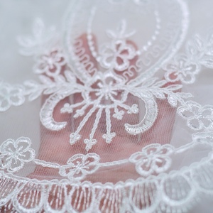 <span class=keywords><strong>Voile</strong></span> de mariée LUOXIN longueur cathédrale avec bordure en dentelle, élégant <span class=keywords><strong>voile</strong></span> de mariage grandiose pour robe de mariée - Product Image 5